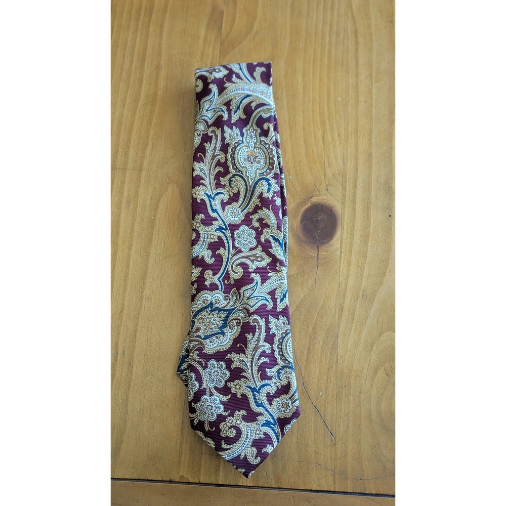 Jos A Bank Signature‎ Collection Burgundy Paisley Silk Tie Made in Italy 3.75"